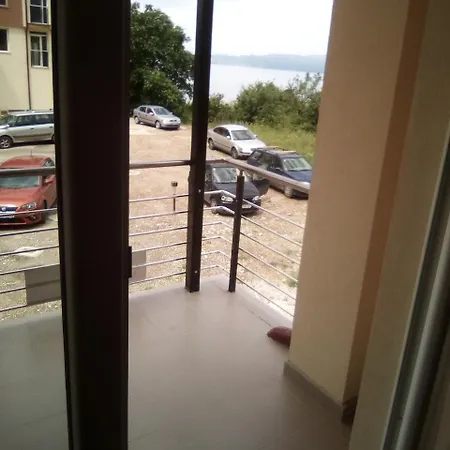 Apartman Daniel Lagadin * Охрид