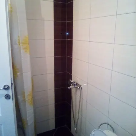 Апартаменты Apartman Daniel Lagadin